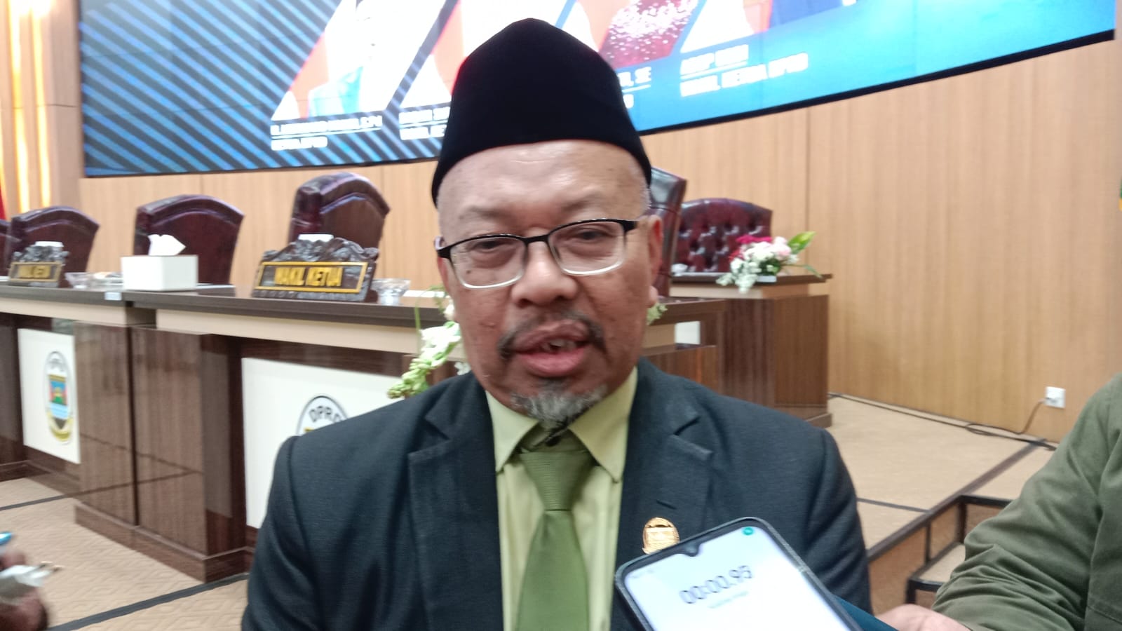 Sikapi Pembatalan Kenaikan Tunjangan, Ketua Dewan Bandung Barat Sebut Dukung Keputusan Bupati
